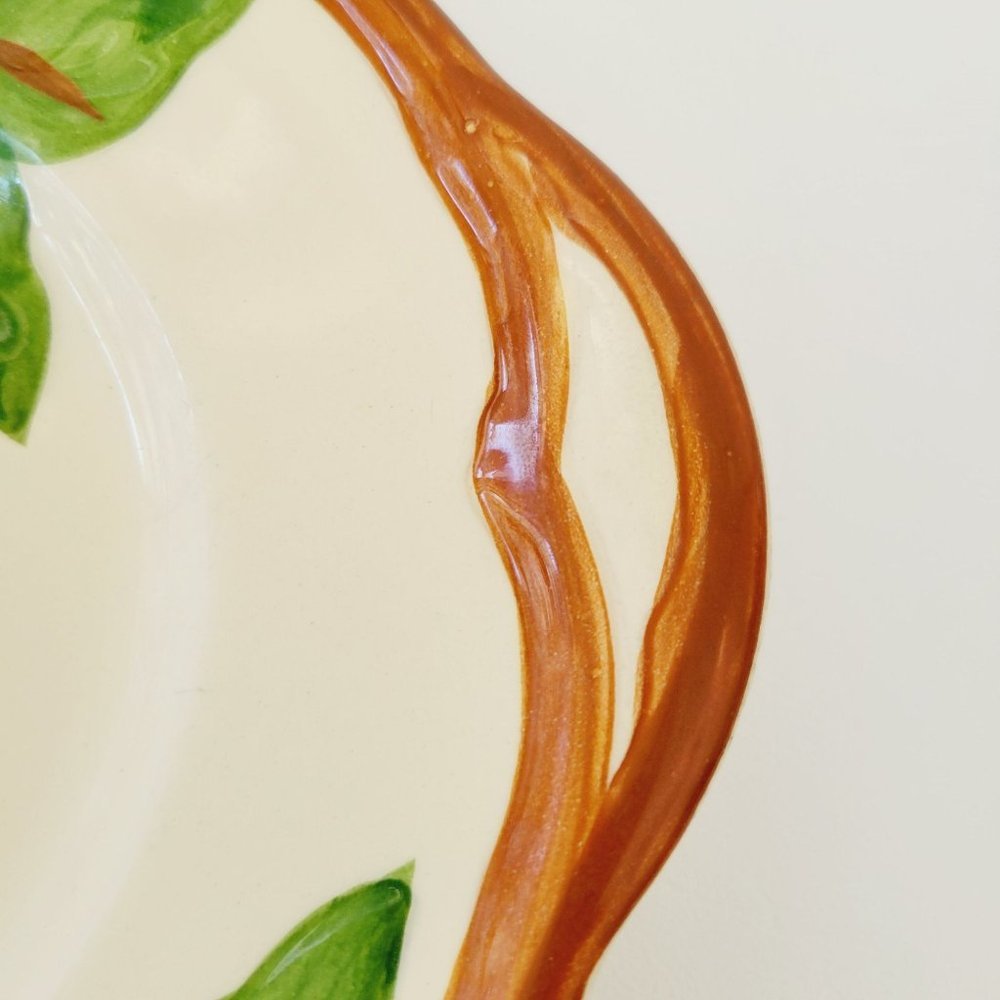 Vintage Franciscan Apple 14" Oval Platter, USA c.1953-58, Hand Painted Embossed - Picture 10 of 10